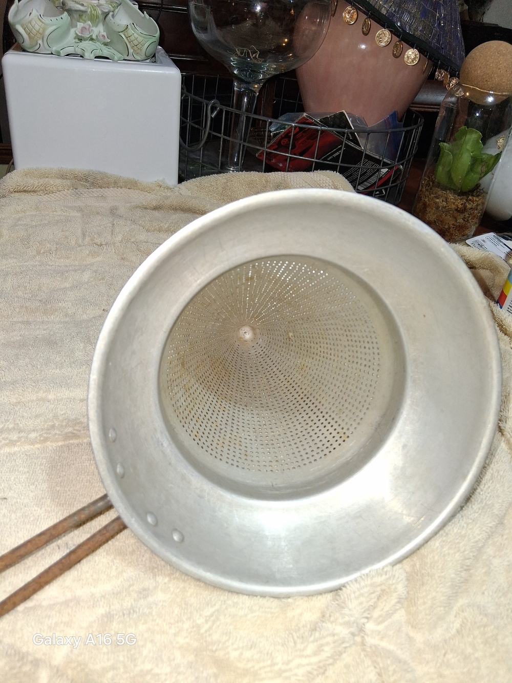White Metal Food Strainer Colander - Home Kitchen